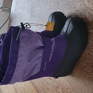 Columbia snow boots
